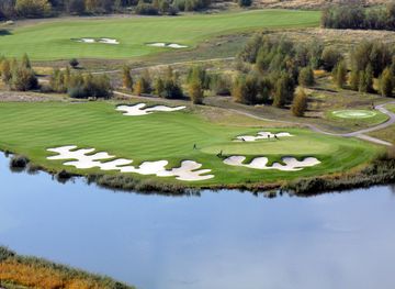 Silver Lakes