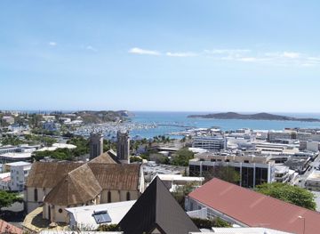 File:Noumea centre 1402561139 375c811796 o.jpg - Wikipedia