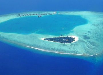 Dhaalu Atoll
