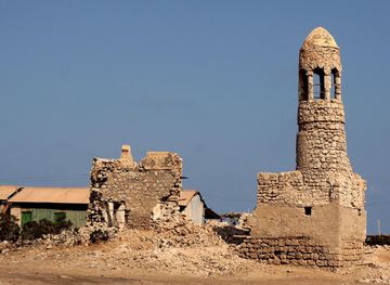 File:Zeila Mosque.jpg - Wikimedia Commons