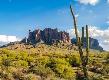Superstition Mountains