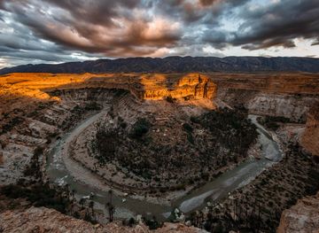 File:Canyon de Ghoufi.jpg - Wikimedia Commons