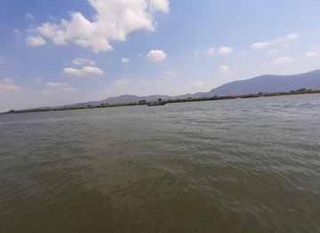 File:Confluence of Zambezi and Luangwa rivers 05.jpg - Wikimedia Commons