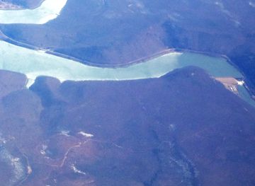 File:Allegheny Reservoir and Kinzua Dam, aerial view, 2014-04-02.jpg -  Wikimedia Commons