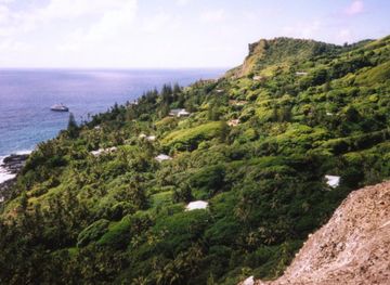 File:Adamstown1.jpg - Wikipedia