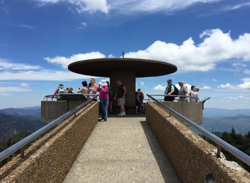 File:2017-05-17 13 36 07 View from near the top of the ramp to