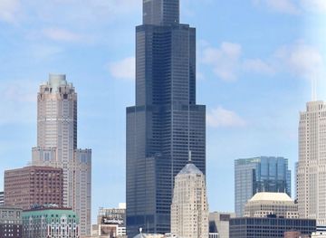 File:Willis Tower From Lake.jpg - Wikipedia