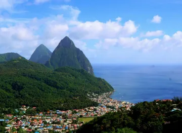 File:Gros Piton and Petit Piton in Saint Lucia.JPG - Wikimedia Commons