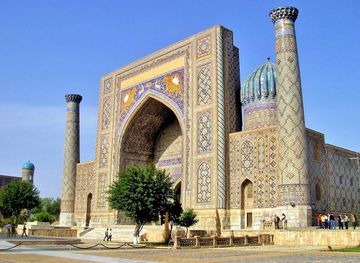 File:Registan, Samarkand, Uzbekistan.JPG - Wikimedia Commons