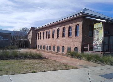 File:BB King Museum and Delta Interpretive Center in Indianola, Mississippi  showing the cotton gin.jpg - Wikimedia Commons
