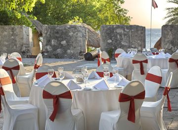 File:Piscadera Bay Fort with Banqueting Set up.jpg - Wikipedia