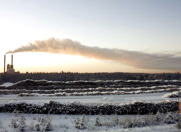 Free Images : rovaniemi, winter, finland, wood, chimney, smoke, sky, snow,  cold, trees, freezing, morning, phenomenon, dawn, tree, sunlight, cloud,  frost, sunrise, evening, ice, landscape, sunset, horizon 4078x2743 -  ghostsofviikki - 1430509 -