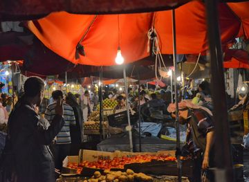 ملف:Al Hudaydah Market, Yemen (11042765095).jpg - ويكيبيديا