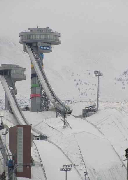 Ski Jump Towers- panoramio.jpg ...