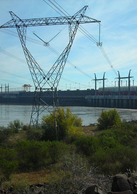 Archivo:Salto Grande dam.JPG ...