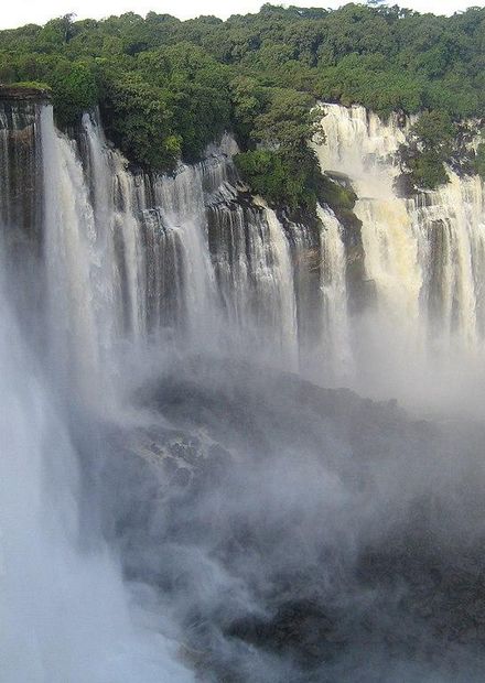 File:Kalandula waterfalls of the Lucala ...