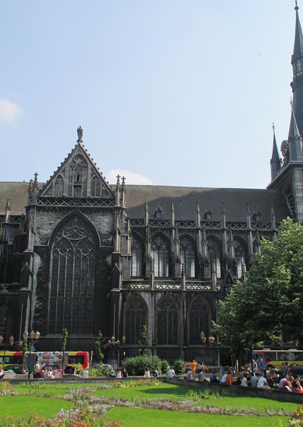 File:St Paul Liege Exterior.JPG ...