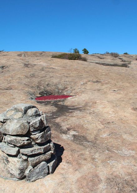 File:Arabia Mountain cairn.JPG ...