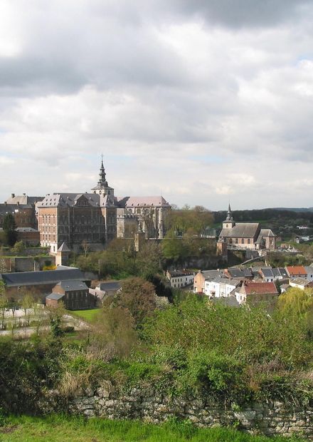 File:Floreffe - Abbaye et village (1 ...