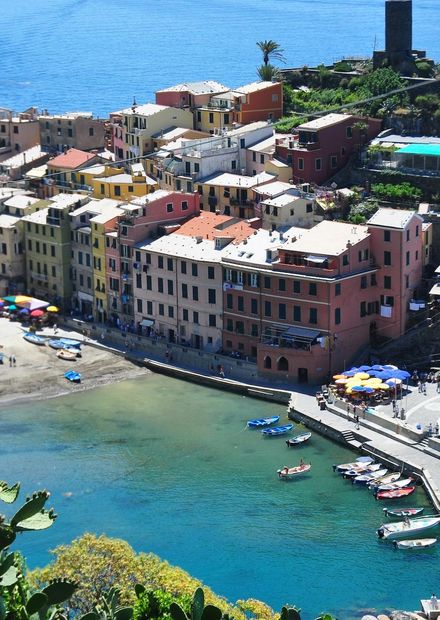 Cinque Terre: Rustic seaside villages ...