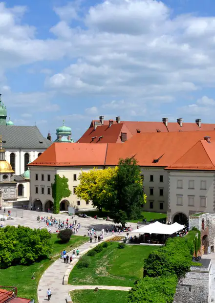 Plik:Wawel castle.jpg – Wikipedia ...