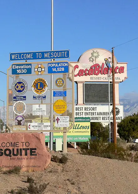 File:Mesquite Nevada 3.jpg - Wikimedia ...