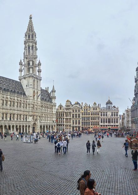File:Grand-Place, Brussels - panorama ...