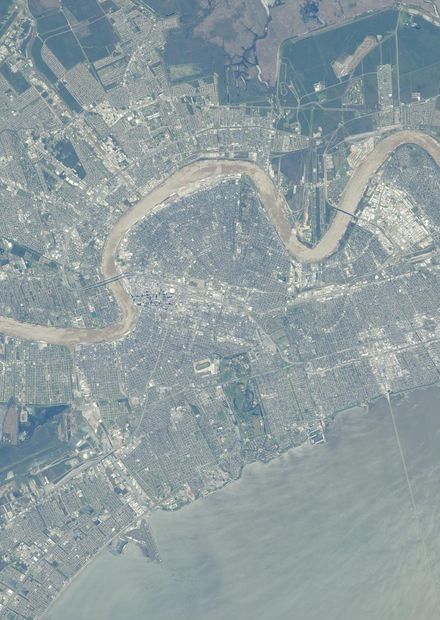 File:New Orleans,USA from space.JPG ...