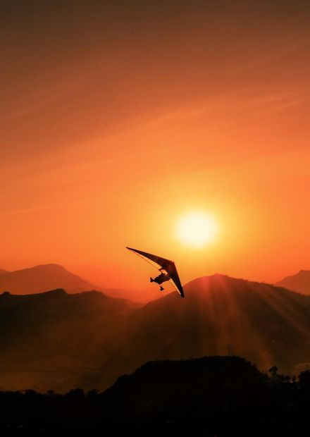 File:Sunset flying above Himalayas.jpg ...