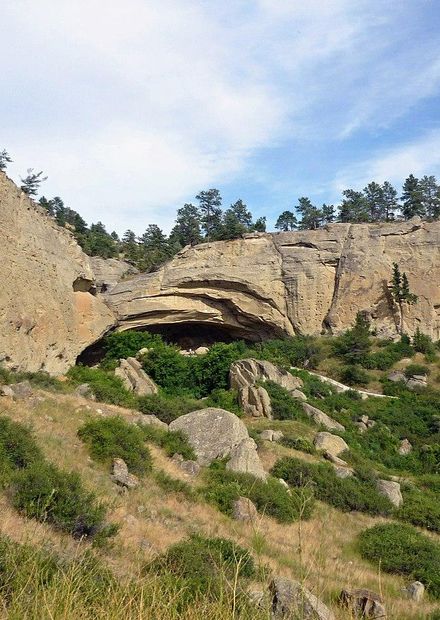 File:Pictograph Cave, Billings, Montana ...