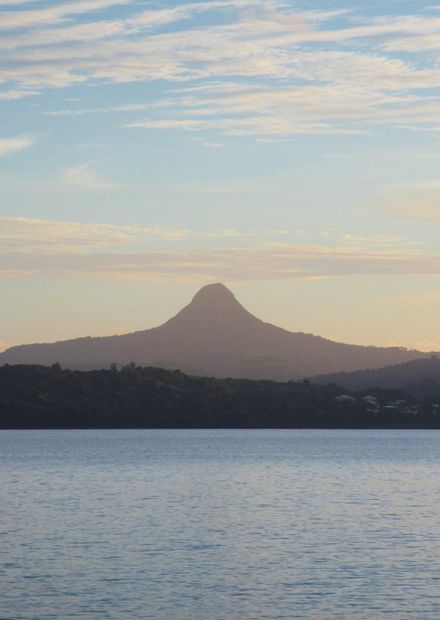 Fichier:Mont Choungui.jpg — Wikipédia