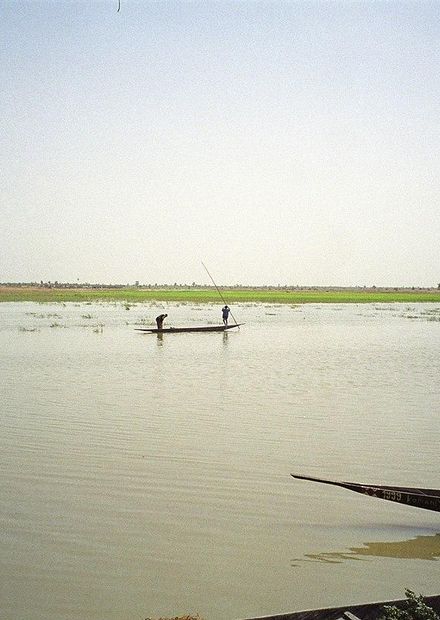 File:Niger River View, Djenne (6861797 ...