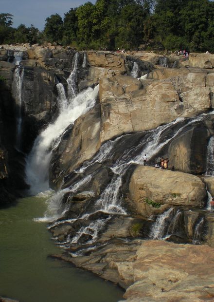 File:Dassam falls.jpg - Wikimedia Commons