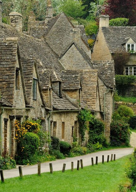 File:Arlington Row Bibury.jpg - Wikipedia