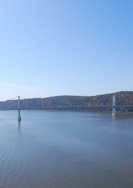File:Bird's-eye view of Hudson River ...