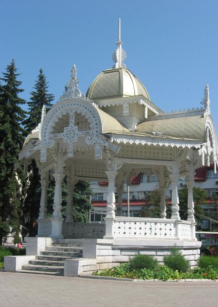 File:Sumy - Altanka.JPG - Wikimedia Commons
