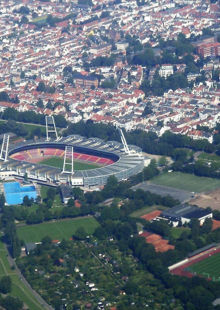 File:Weserstadion Bremen, Luftaufnahme ...