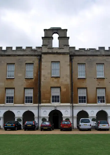 File:Syon House East Aspect.JPG - Wikipedia