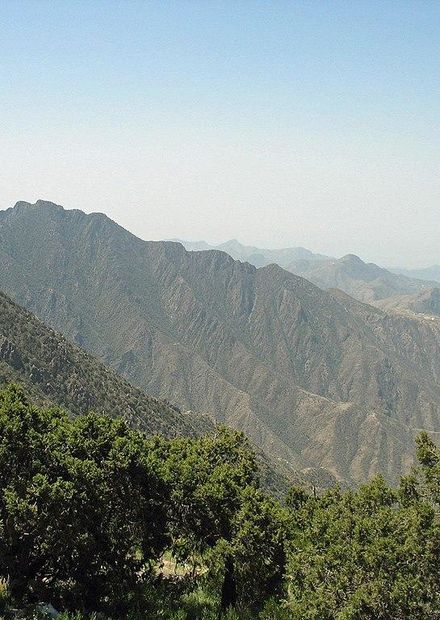 ملف:Al Sawda peak.jpg - ويكيبيديا