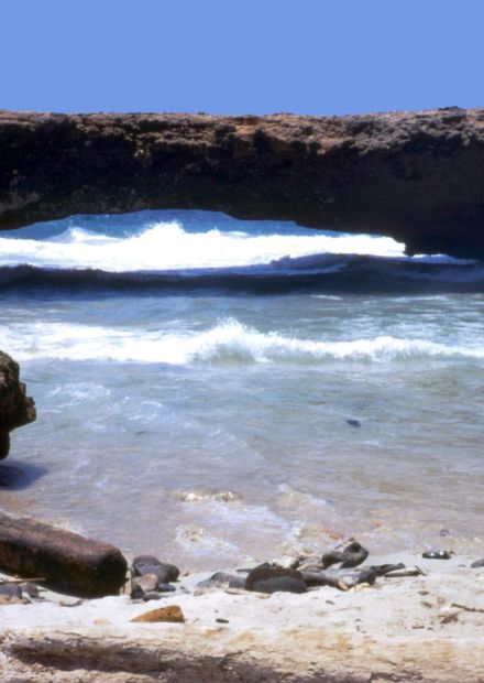 File:197306 aruba naturalbridge.jpg ...