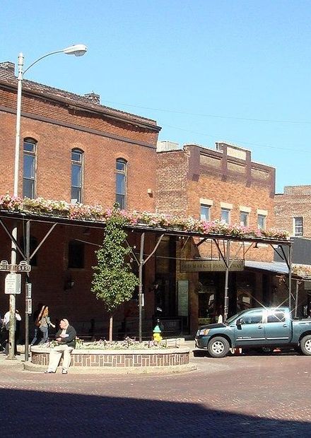 File:091407-OldMarket.jpg - Wikimedia ...