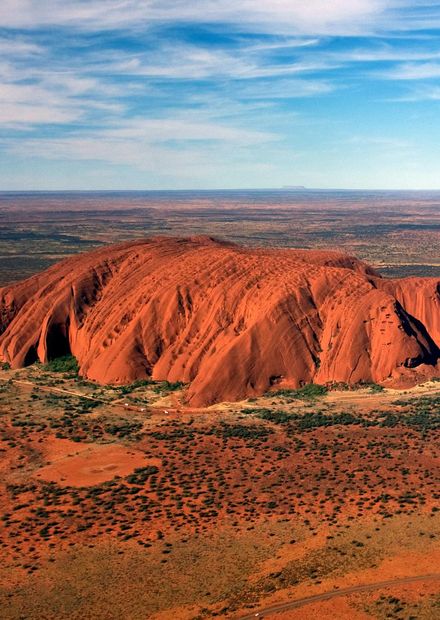 File:Uluru, helicopter view, cropped ...