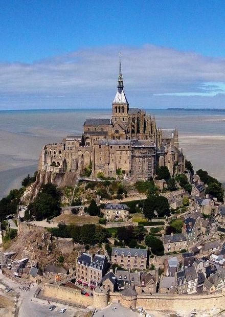 File:L'Abbaye du Mont-Saint-Michel, vue ...