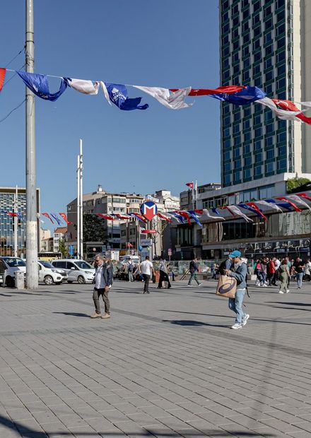 File:Taksim Square, Istanbul ...