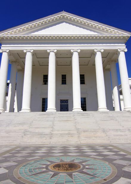 Virginia State Capitol Building 2.jpg ...