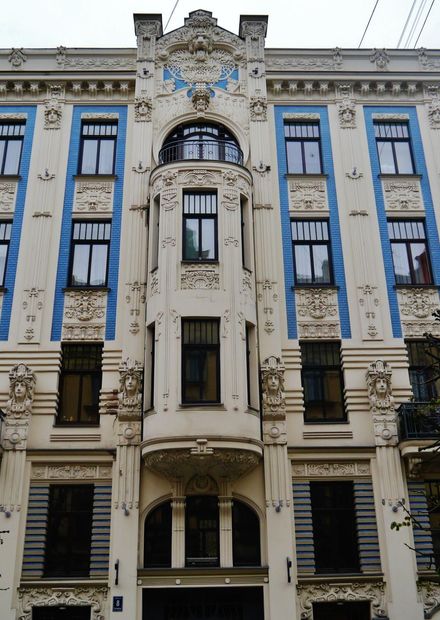 Riga Jugendstil Alberta iela 09.JPG ...