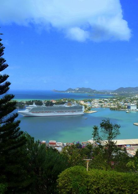 File:St. Lucia, Karibik - The Port of ...