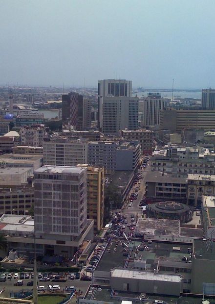 File:Abidjanpyramid.JPG - Wikipedia