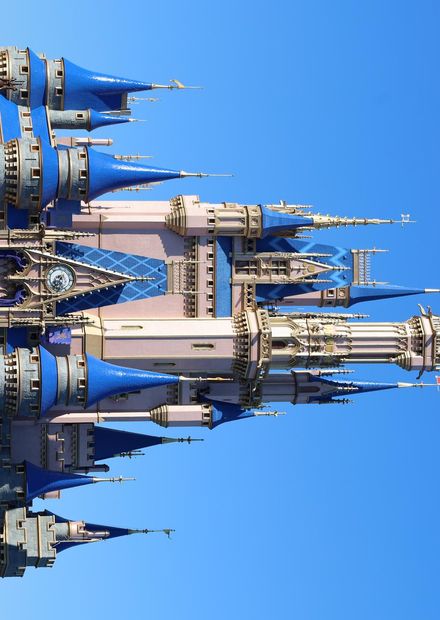 File:Cinderella Castle, Magic Kingdom ...