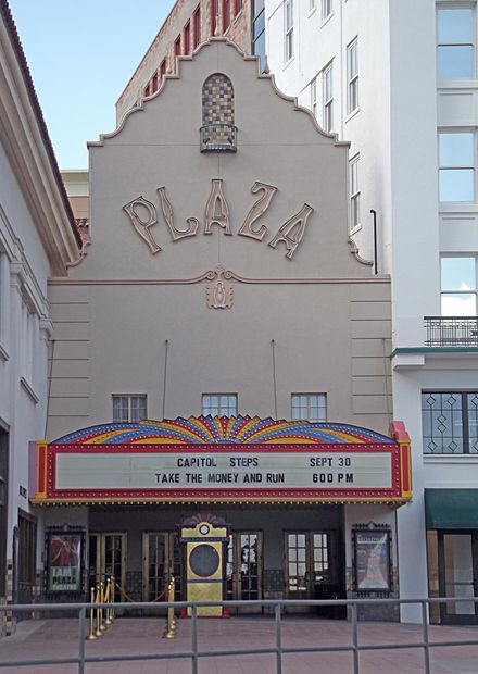 File:The Plaza Theatre.JPG - Wikimedia ...